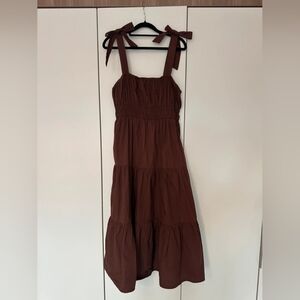 Elegant Brown Sleeveless Dress